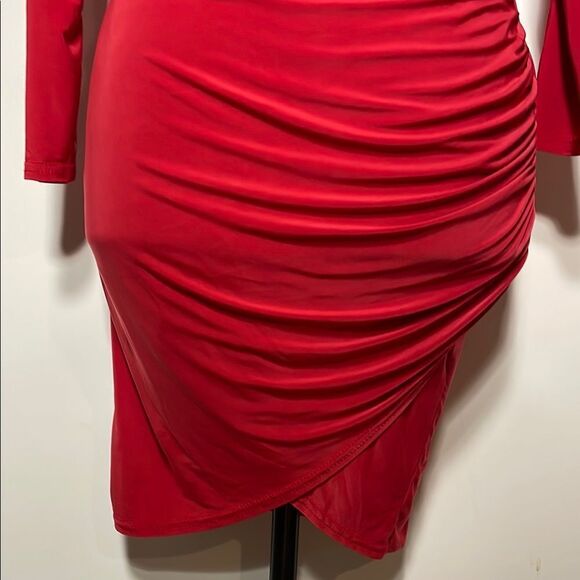 Pretty little thing Chic Red Dress - Picture 5 of 9